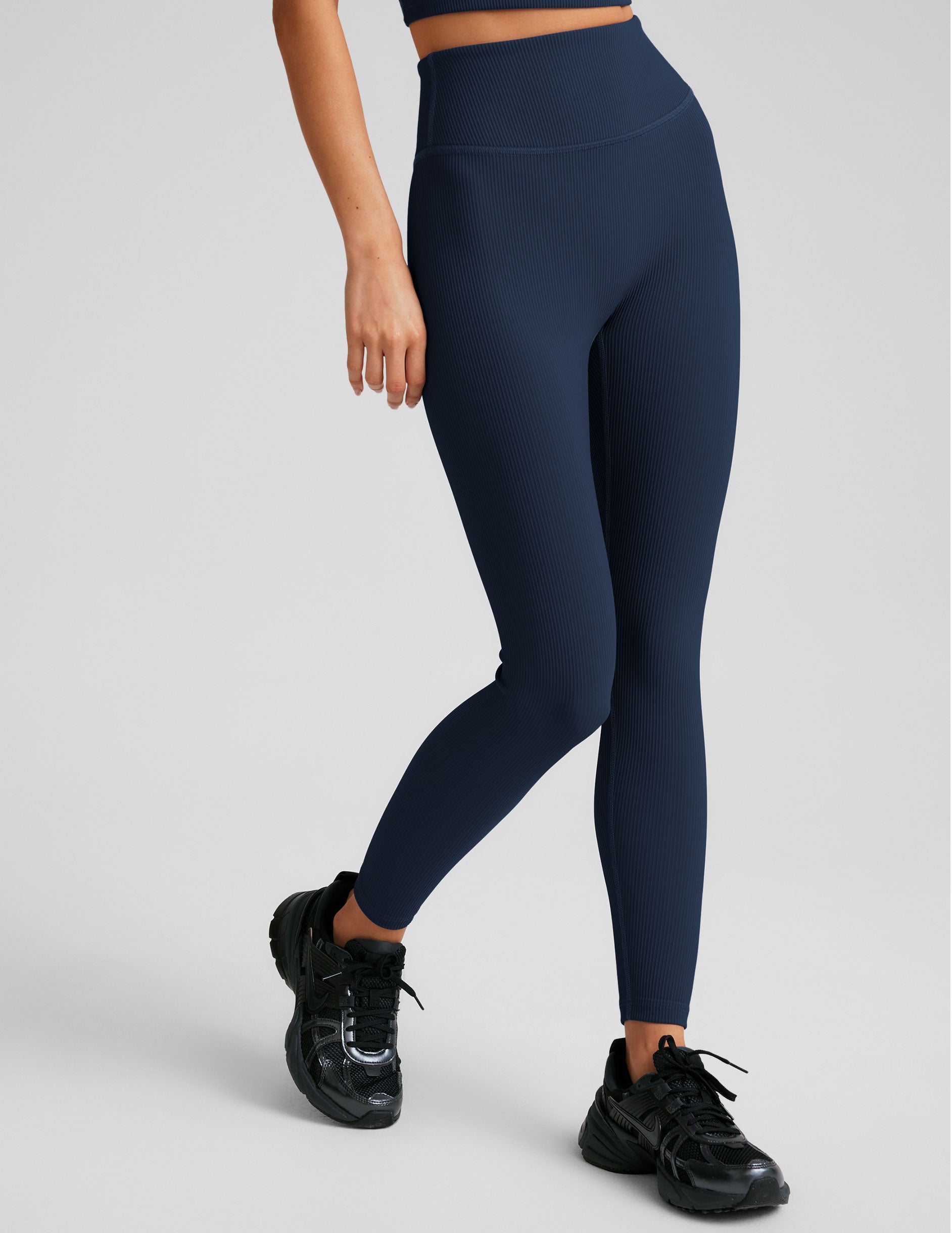Impulse Ribbed Legging - Image 7