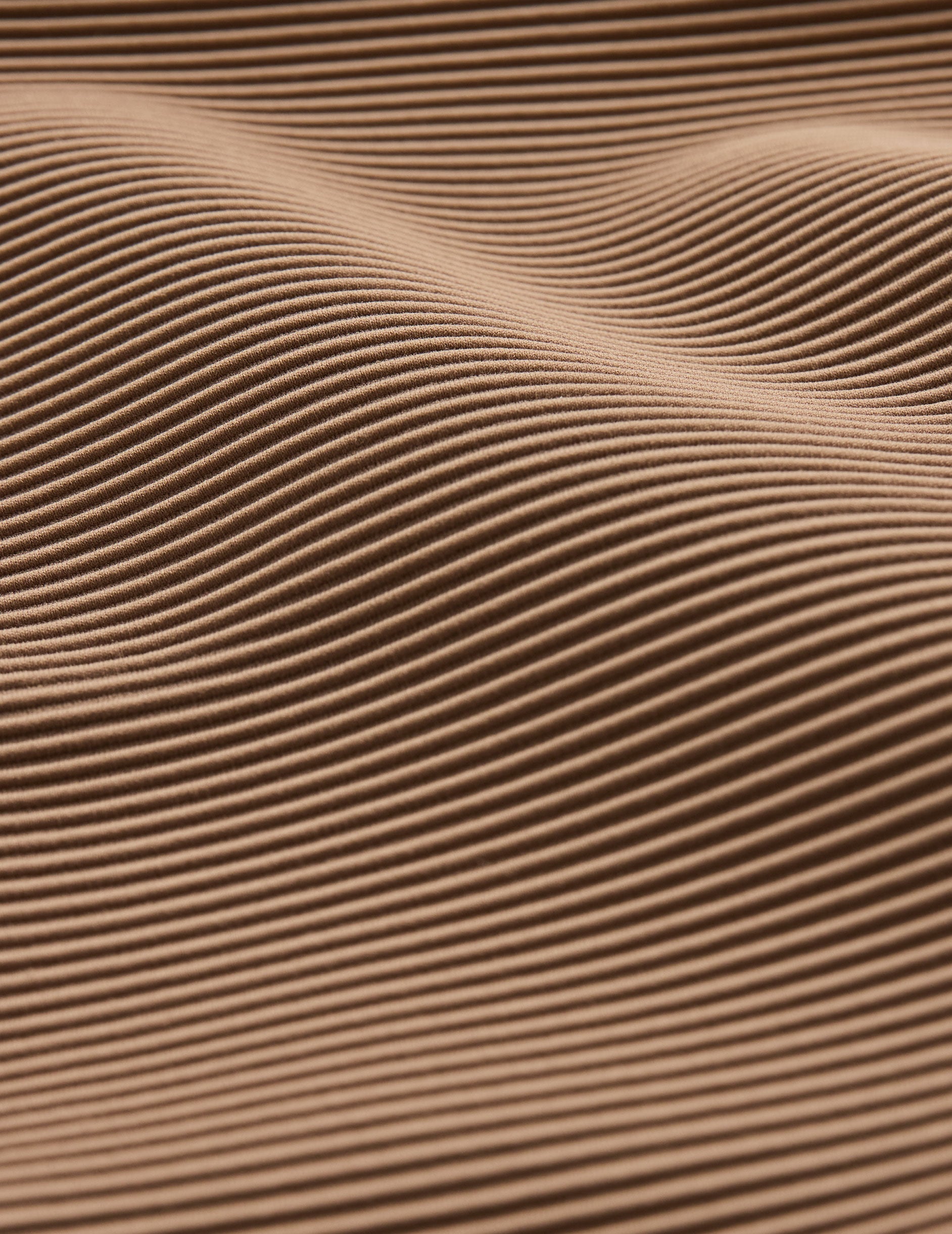 Impulse Ribbed Cropped Tank - Image 7