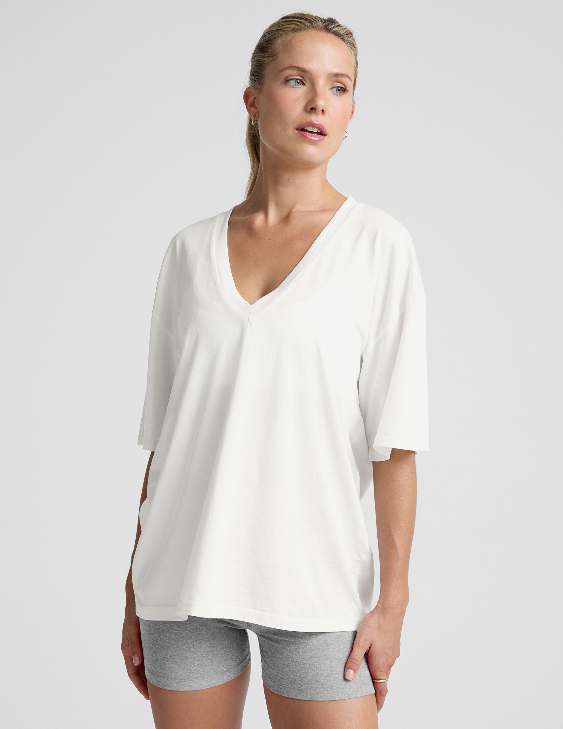 Oversized V-neck Tee