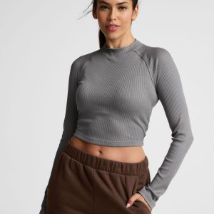 Contours Mock Neck Cropped Top