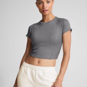 Silhouette Cropped Tee