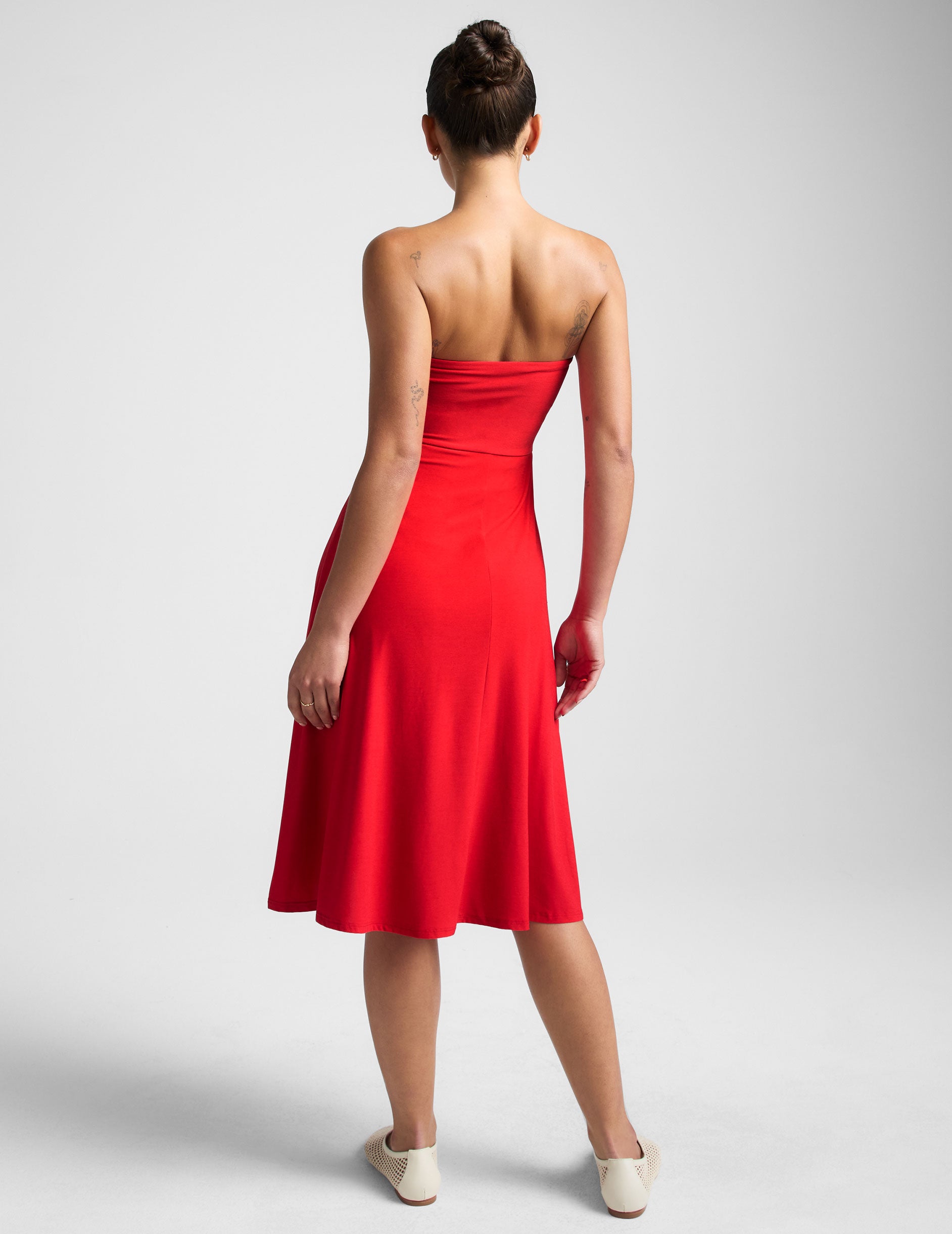 Featherweight Strapless Dress - Image 3