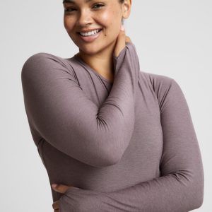 Featherweight Classic Crew Pullover