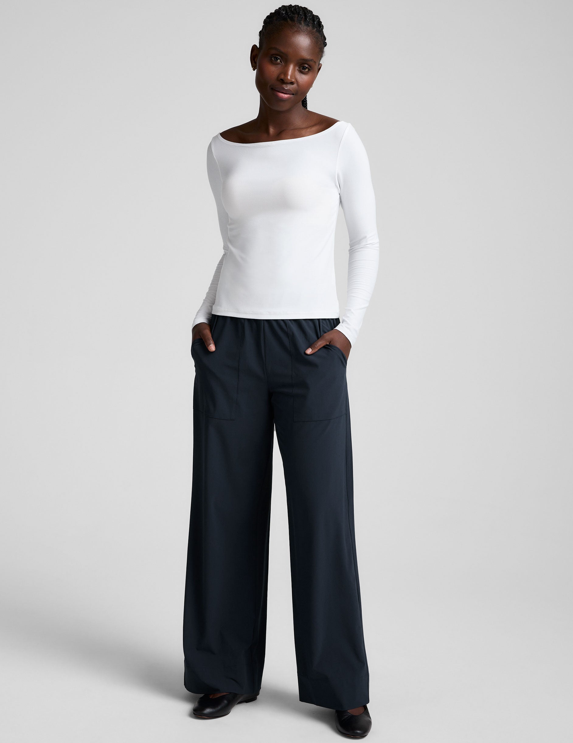 Featherweight Shoulder It Pullover - Image 6