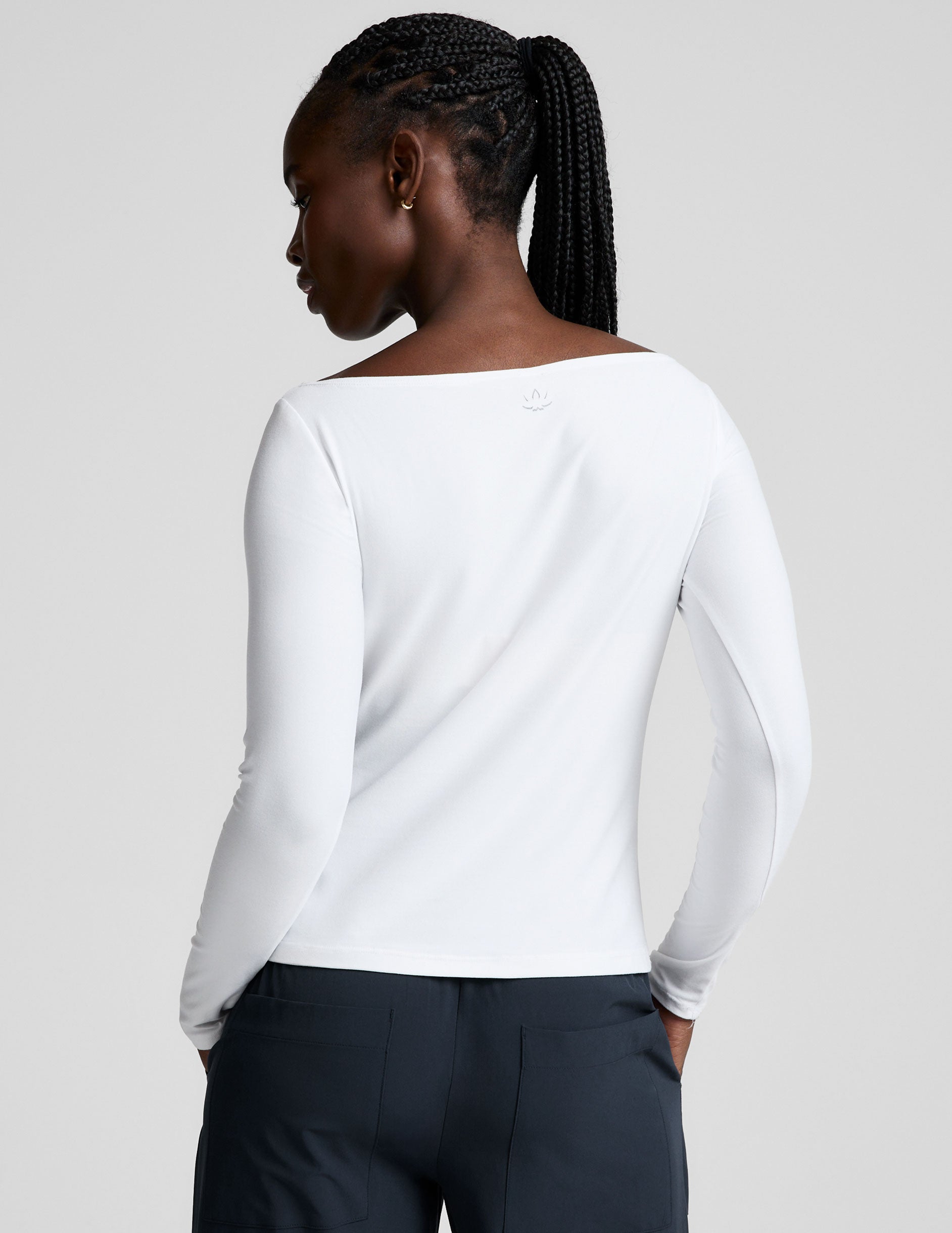 Featherweight Shoulder It Pullover - Image 4