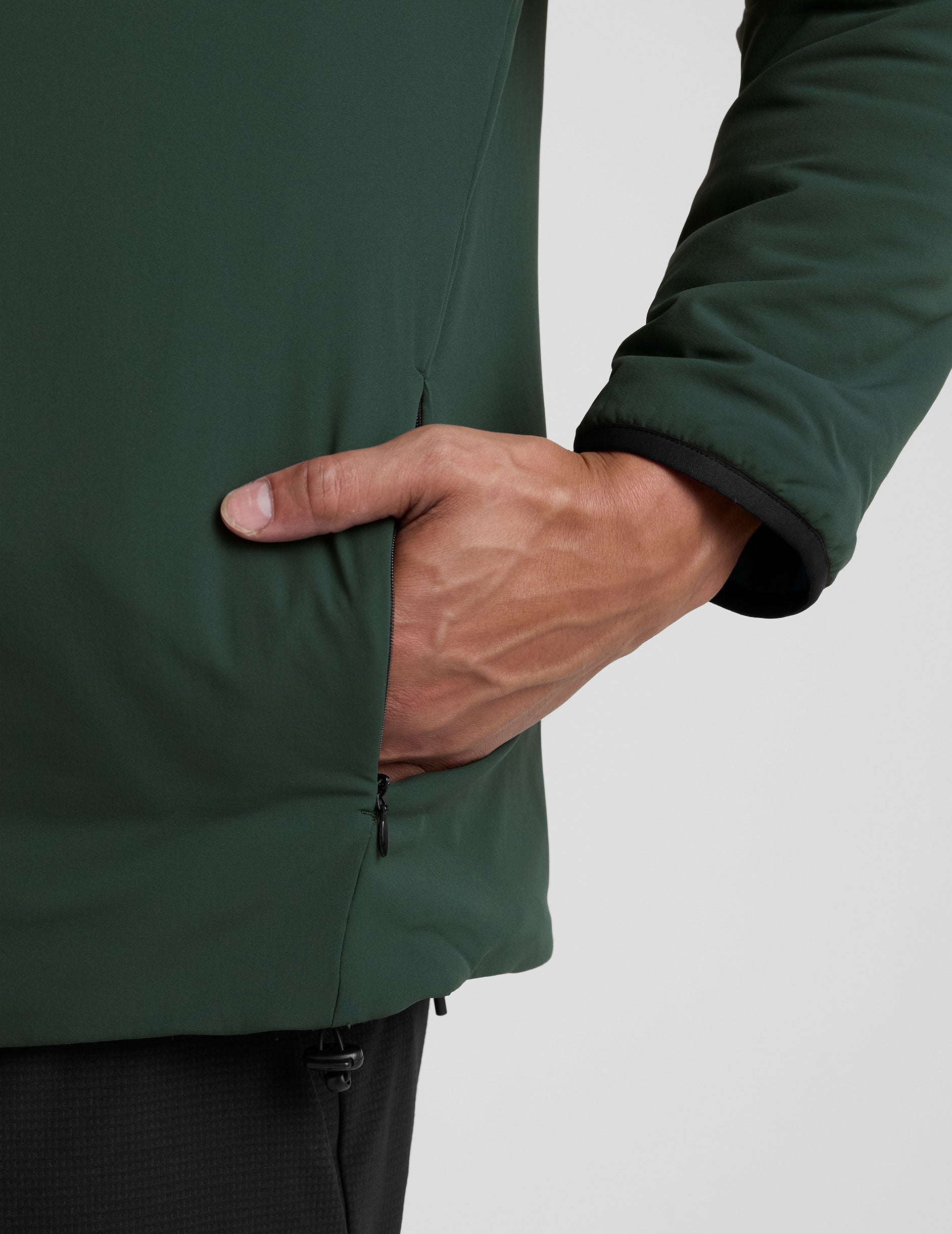 In Flight Insulated Men's Hooded Jacket - Image 4