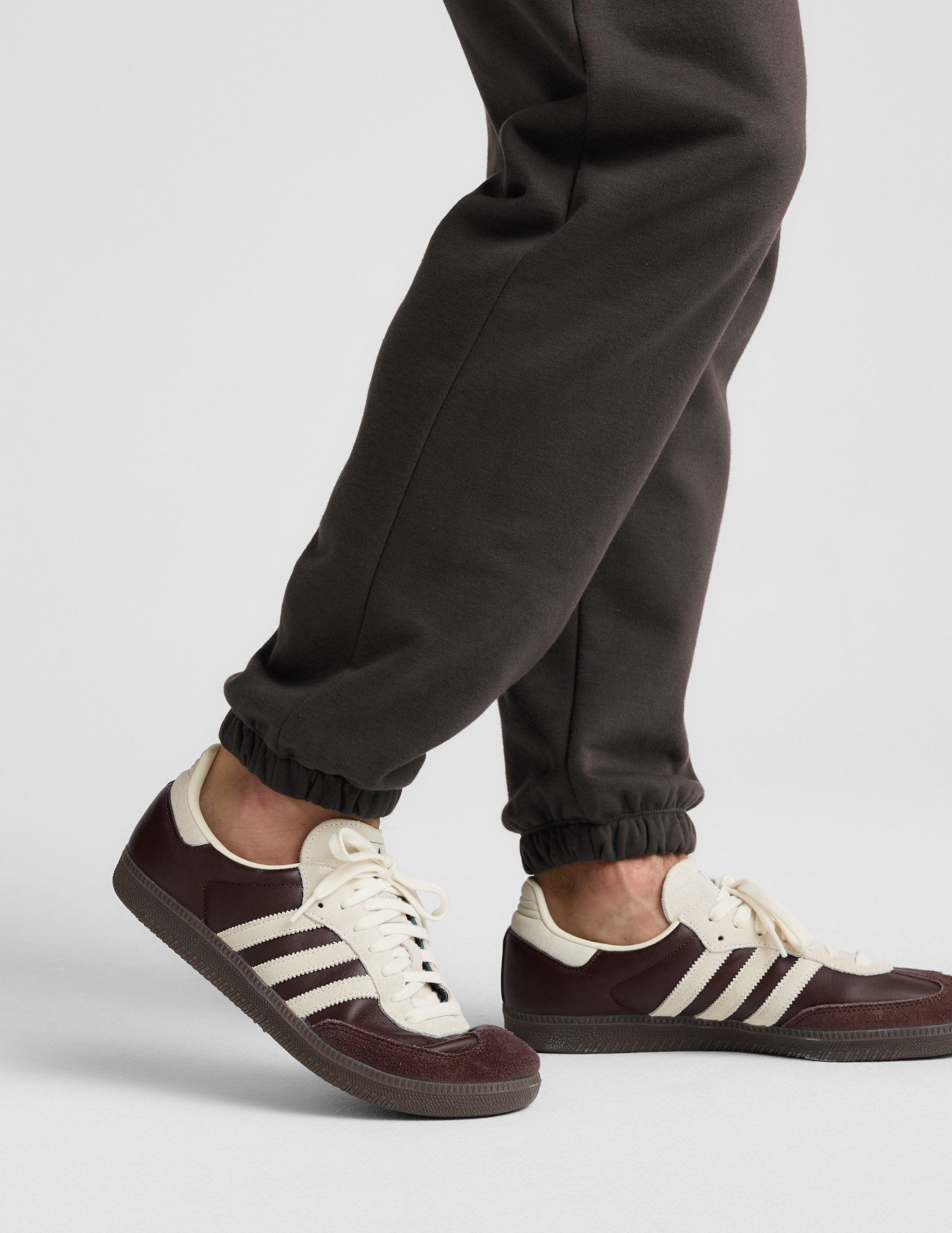 LuxeFleece Classic Men's Jogger - Image 3