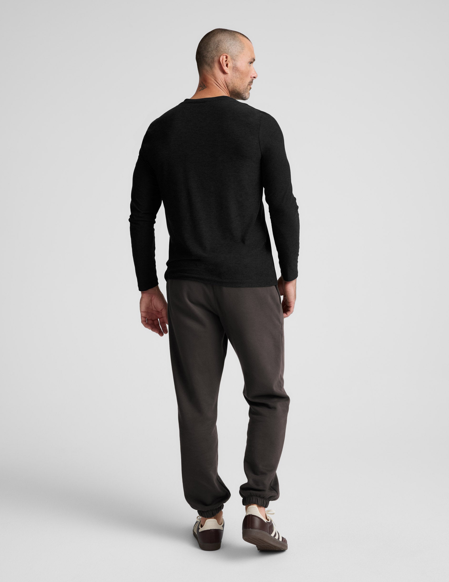 LuxeFleece Classic Men's Jogger - Image 4