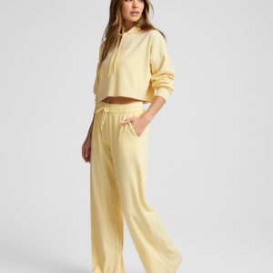 Breathe Easy Ribbed Wide Leg Pant