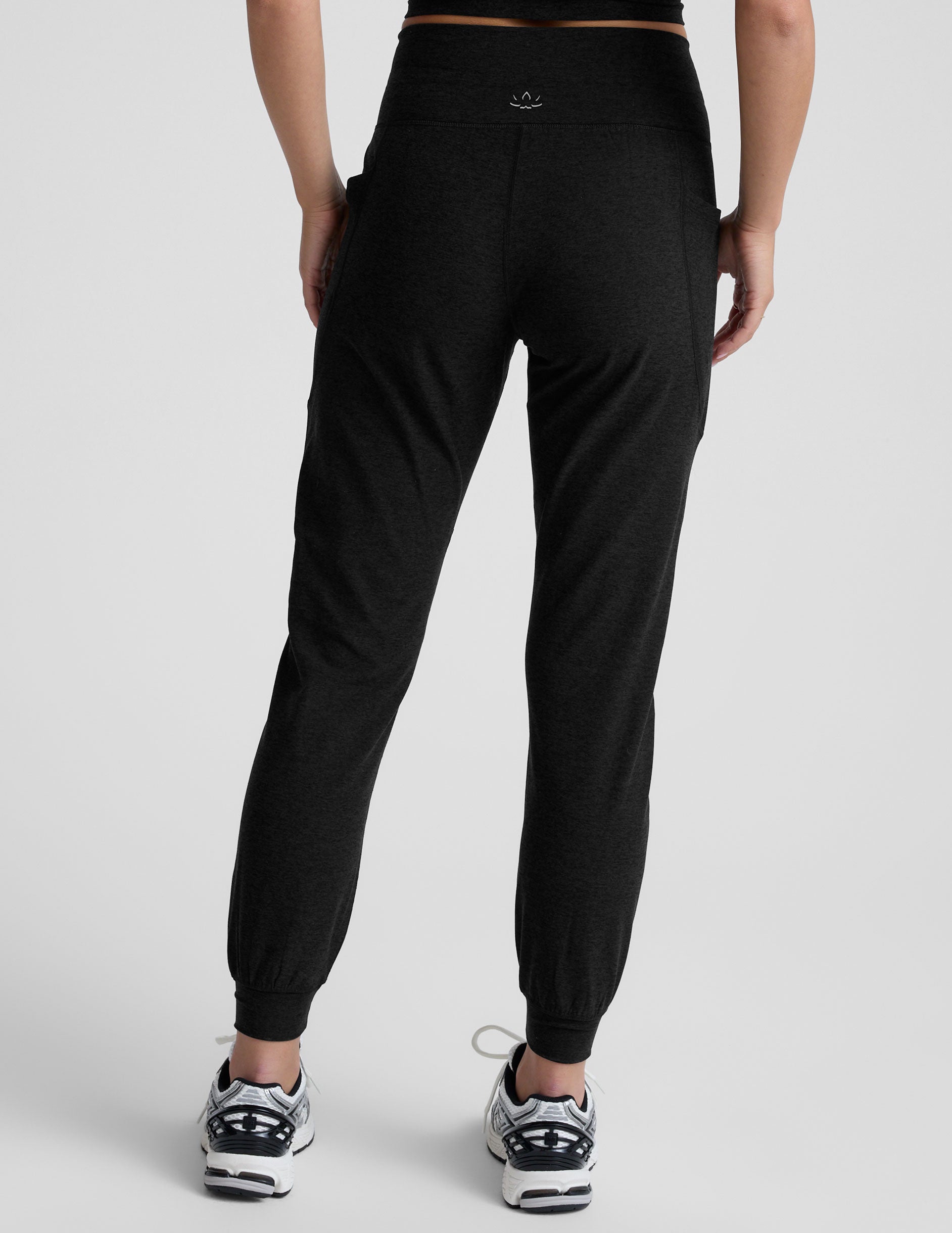 Spacedye Go Pocket Jogger - Image 4