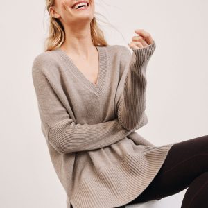Wool-Cashmere V-Neck Sweater