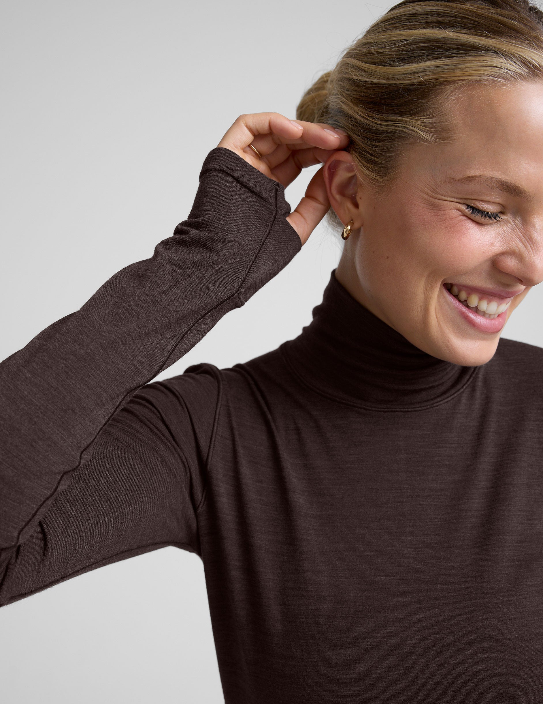 LuxeKnit Merino Wool Turtleneck - Image 4